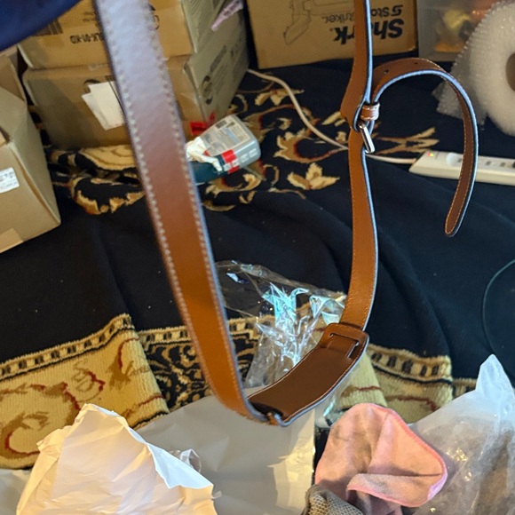 Gucci Navy nylon Messenger Bag with Brown Leather Strap - Picture 14 of 16